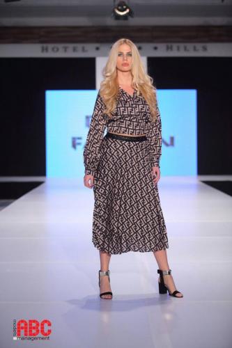 41 BH FW SA DIANA FASHION