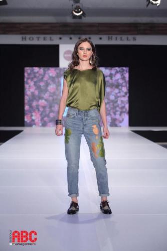 41 BH FW SA ART BY TEA